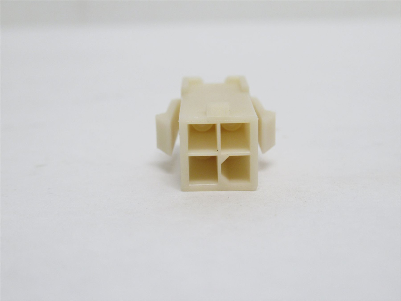 AMP 172159-1; Lot-10 Cap Housings; 4Pos; 3-Row; 600V