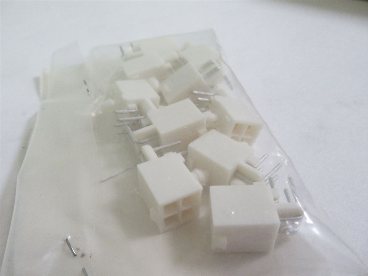 TE Connectivity 1-770968-1; Lot-10 Conn Header; 4-Position