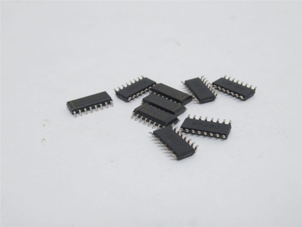 TI AM26LS31CD; Lot-9; RS-422 Quad Differential Line Drivers