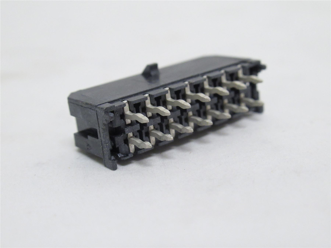 Molex 43045-1414; Lot-4 Header Connector; 14Pos; 2-Row