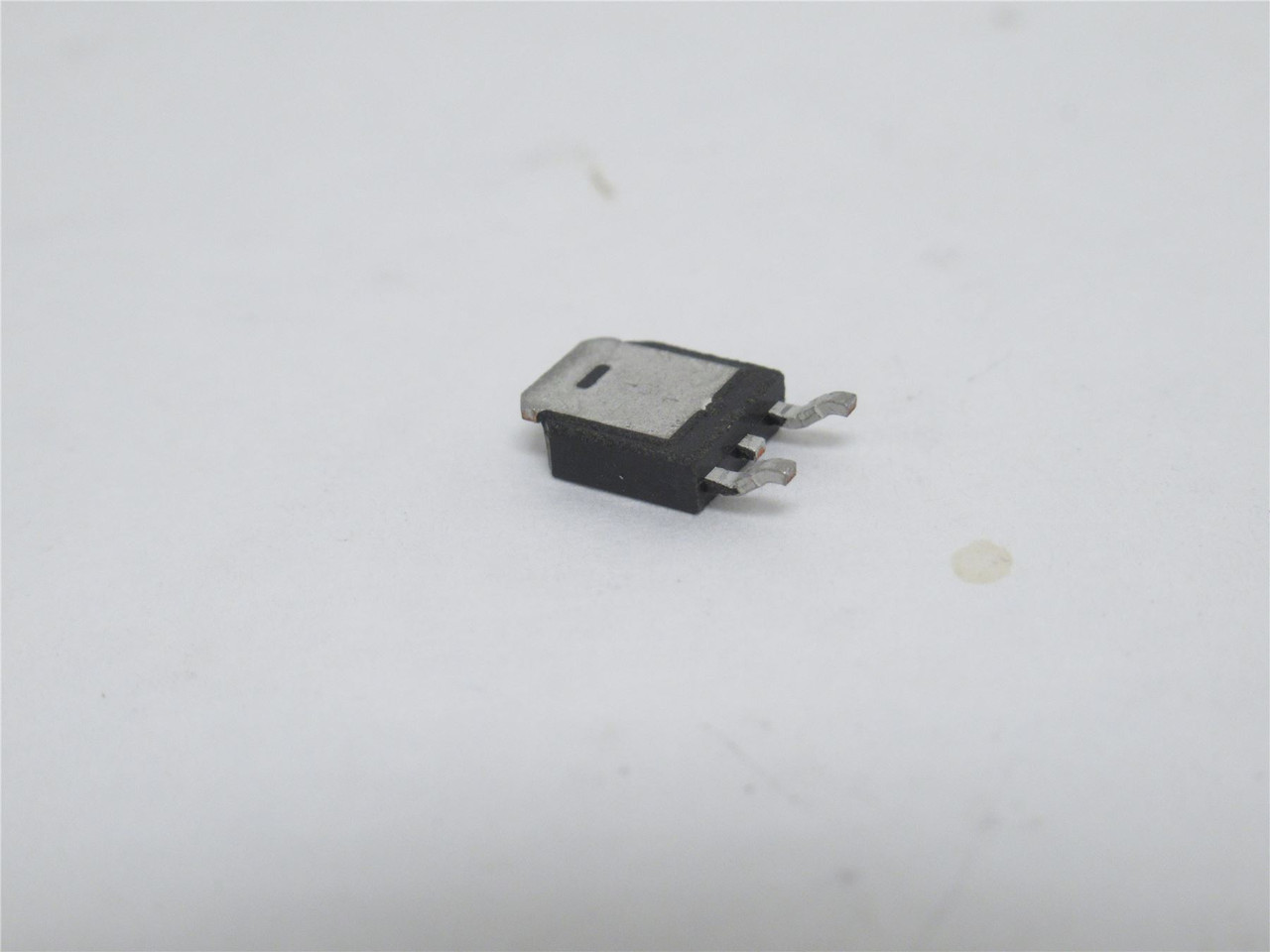 Vishay IRFR220; Lot-20; Power Mosfets; 42 Watts; 200V; 4.8A