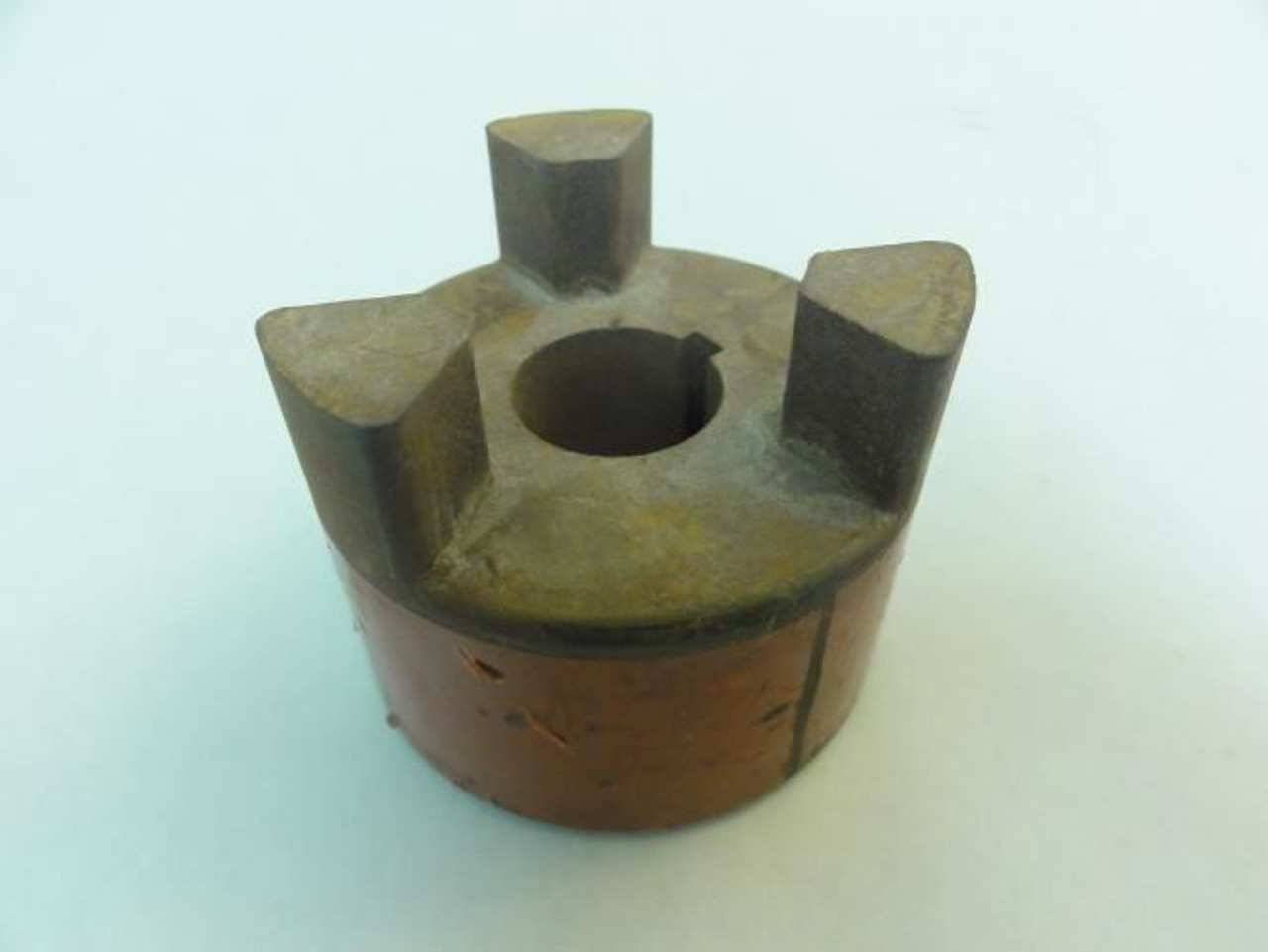 Lovejoy 68514411514; Coupler L-100X0.875"ID (surface rust)