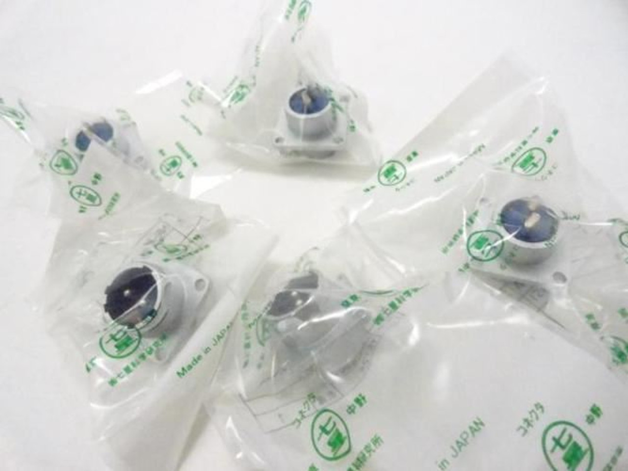 Nanaboshi NR-202-RM; LOT-5 Connector; 15A; 250V