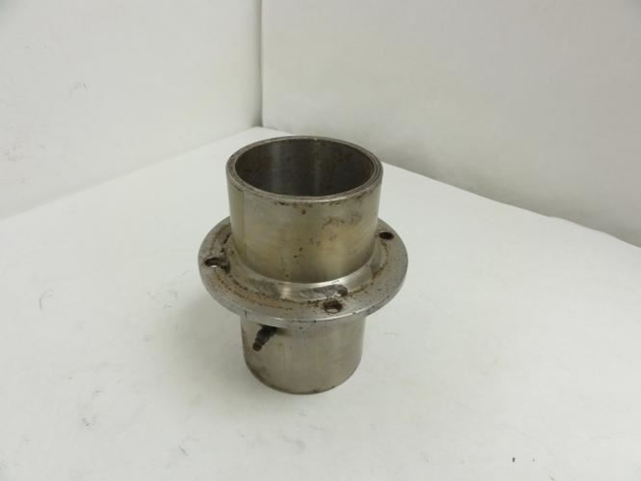 MFG- 39491500; Outer Shaft; 3.5"ID; 4" OD; 6-5/8" L MFG- 39491500; Outer Shaft; 3.5"ID; 4" OD; 6-5/8" L