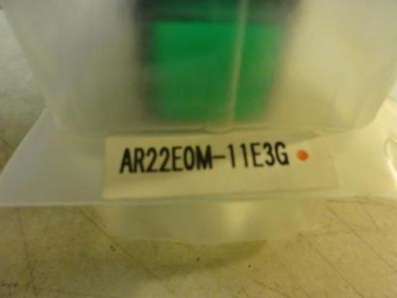 Fuji AR22E0M-11E3G; Push Button; Green; 30V; 1W