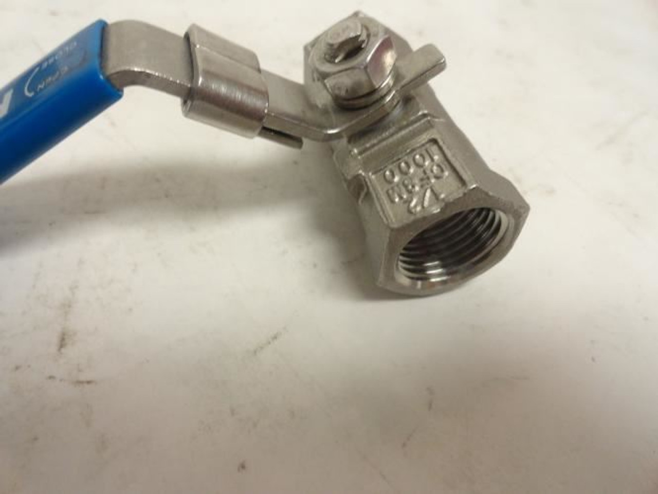 FNW FNW100AD; Ball Valve; SS; 1/2NPT