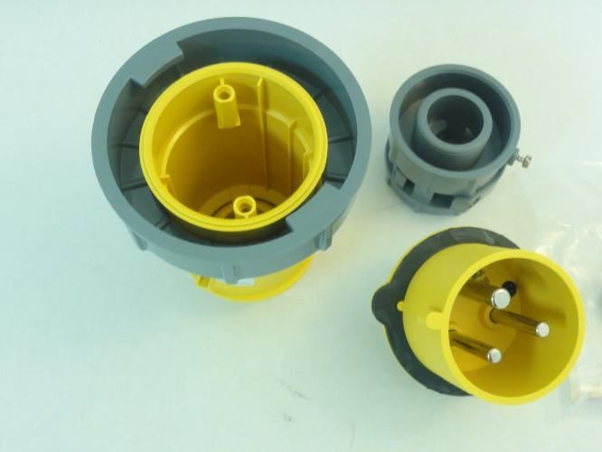 Mennekes ME330P4W; Watertight Plug; 30A; 125VAC; 2P; 3W