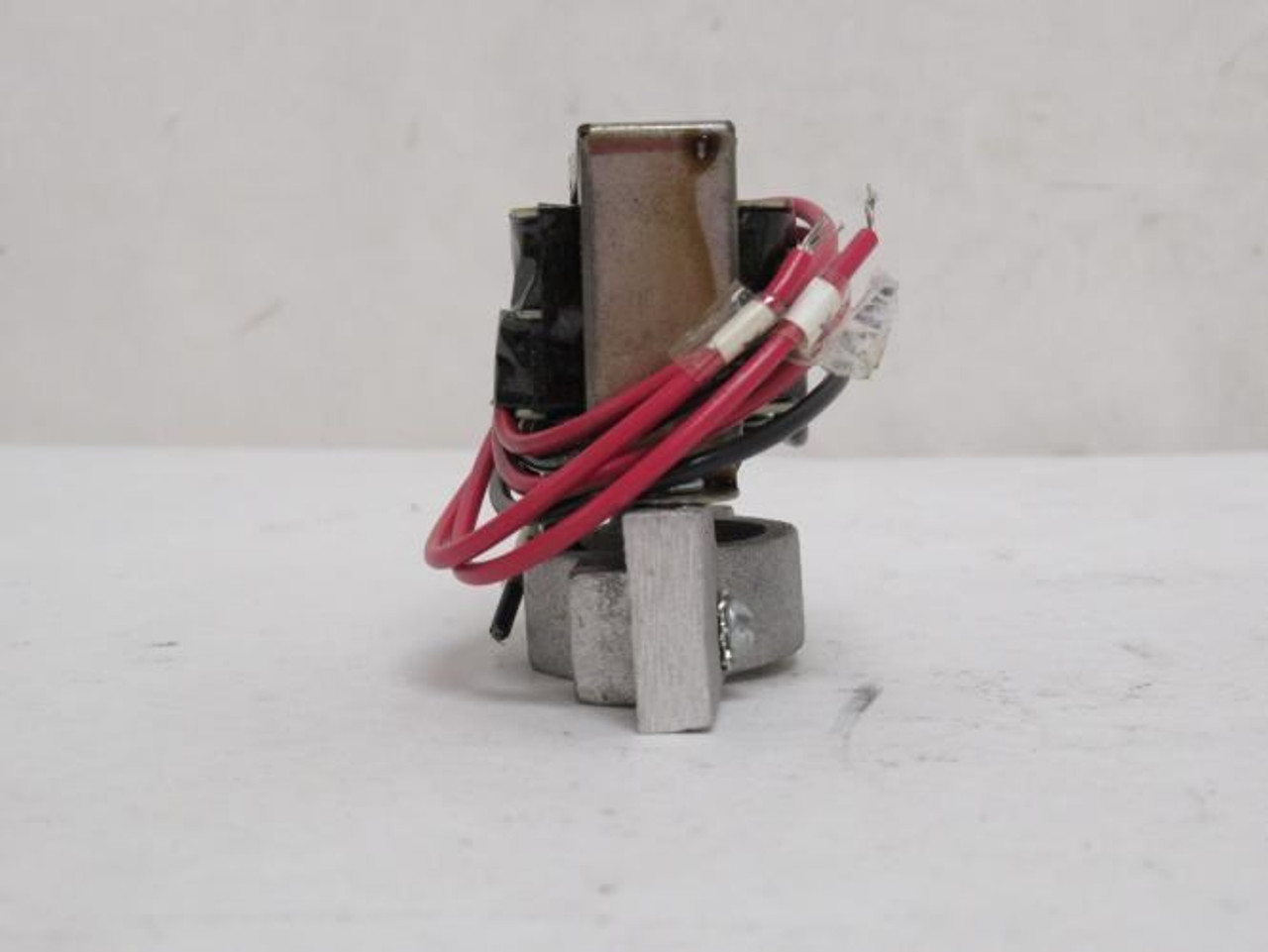 Killark 8489-820901; Pilot Light Operator GOB3-N34 & GOL3