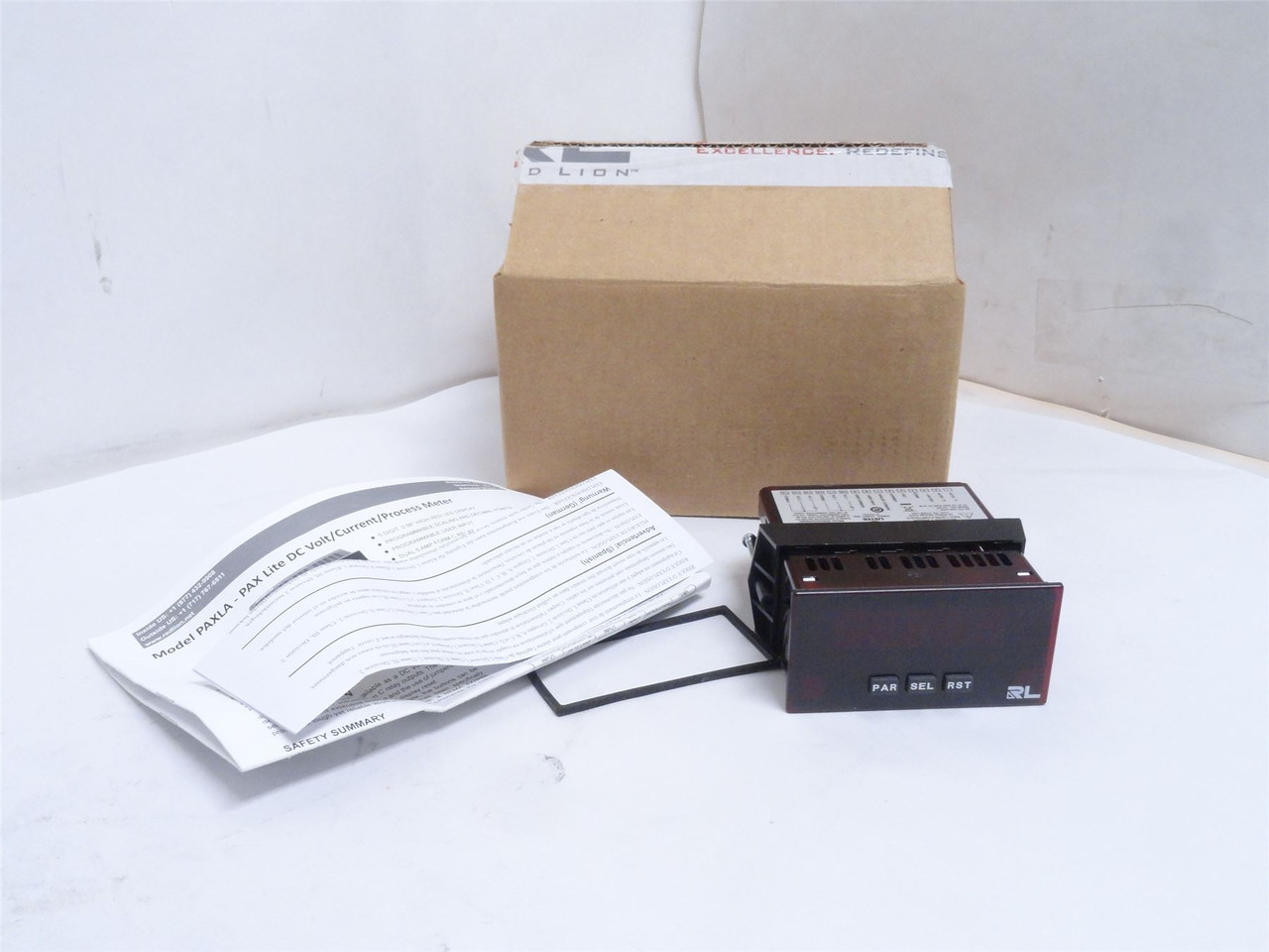 Red Lion PAXLA0U0; Multifunction Meter; Red LED; 50-250VAC Red Lion PAXLA0U0; Multifunction Meter; Red LED; 50-250VAC