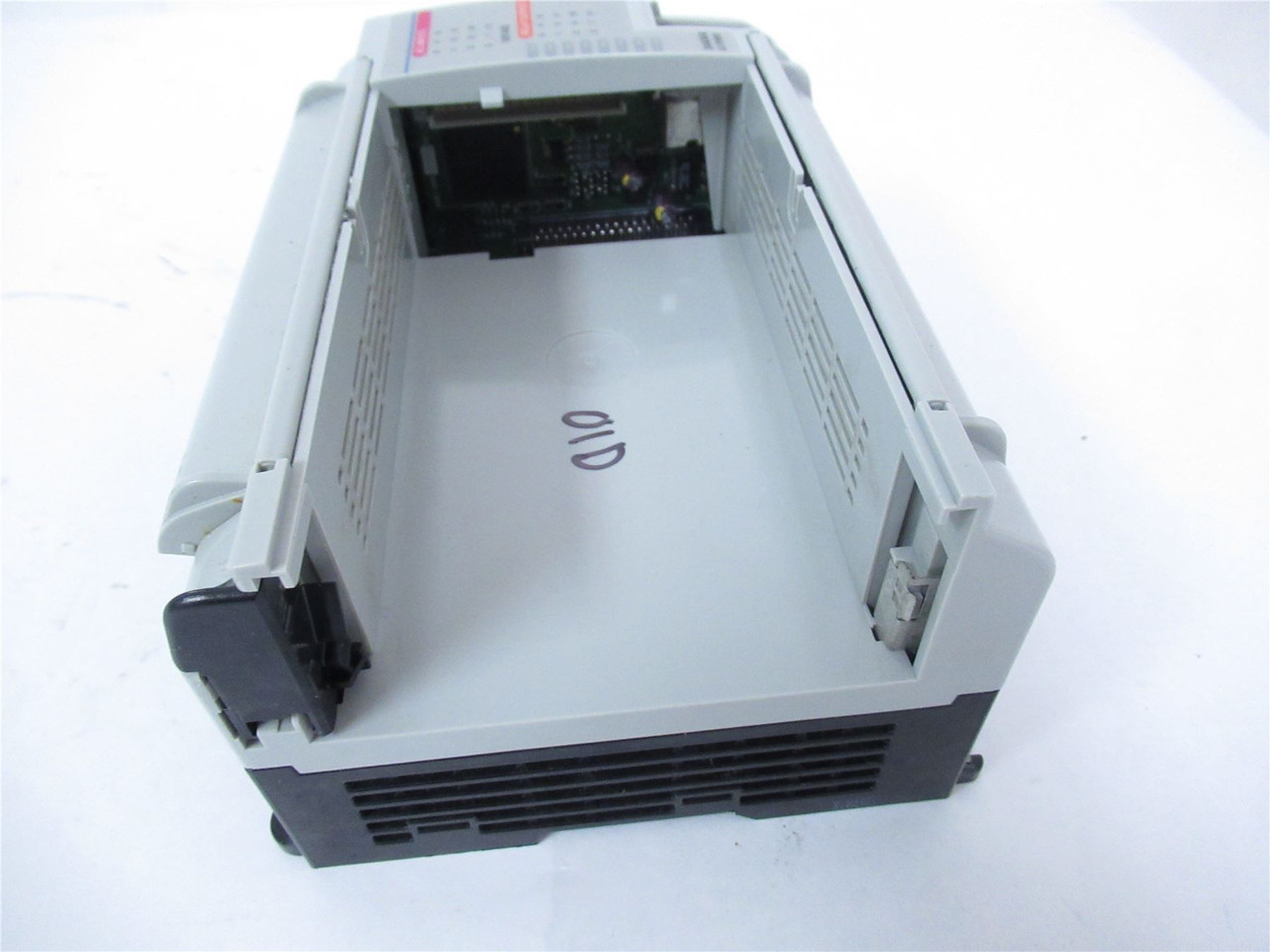 Allen-Bradley 1764-24AWA; MicroLogix 1500 Base Unit Ser B Rev A