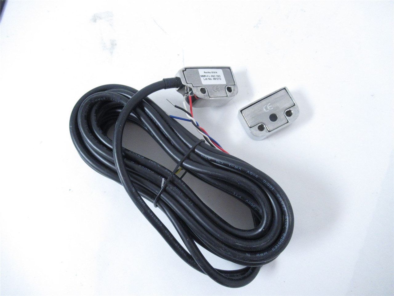 IDEM MMR-H-131014; Switch Safety SS M20 24 V