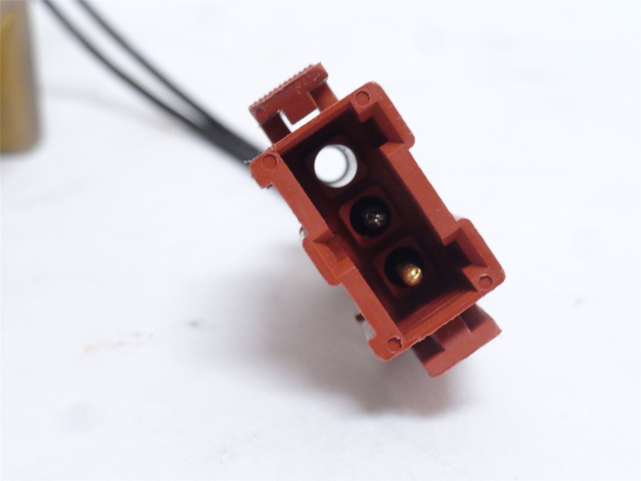 Cryovac FUR132384; Air Solenoid Valve; 1/4NPT; Parker Ser: 5