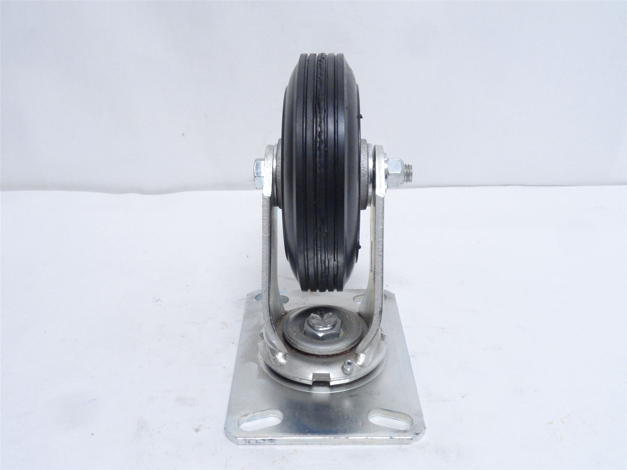 Hamilton S-8526-SU; Cush-N-Flex Semi-Pneumatic Swivel Caster