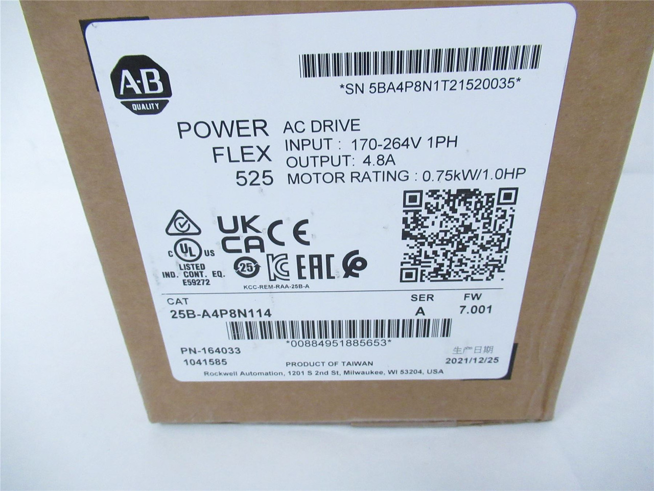Allen-Bradley 25BA4P8N114; AC Drive 1HP 240V IN 1-ph OUT 3-ph