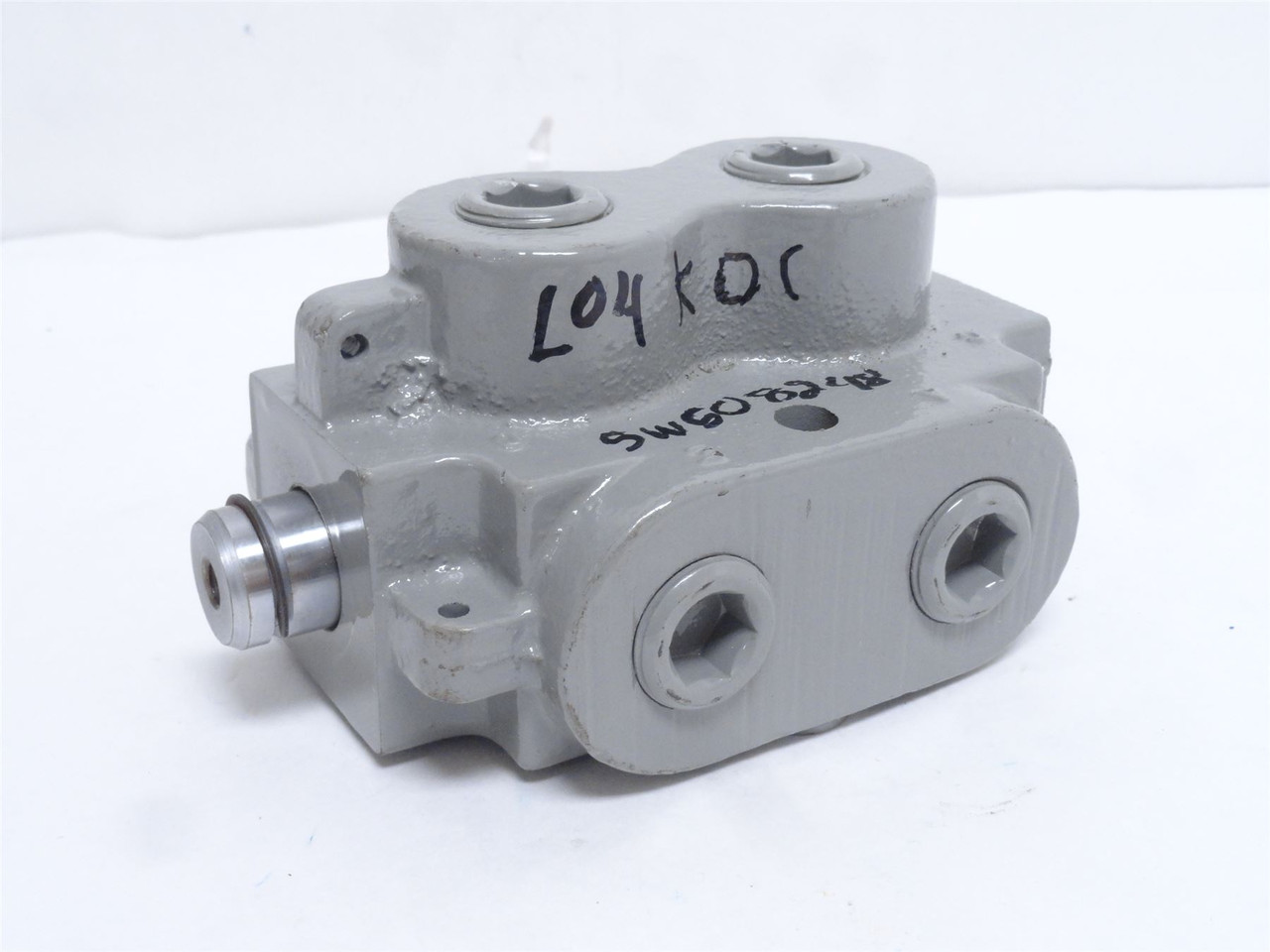 Prince DS-4A1E; Hydraulic Selector Valve Body; No Handle Prince DS-4A1E; Hydraulic Selector Valve Body; No Handle