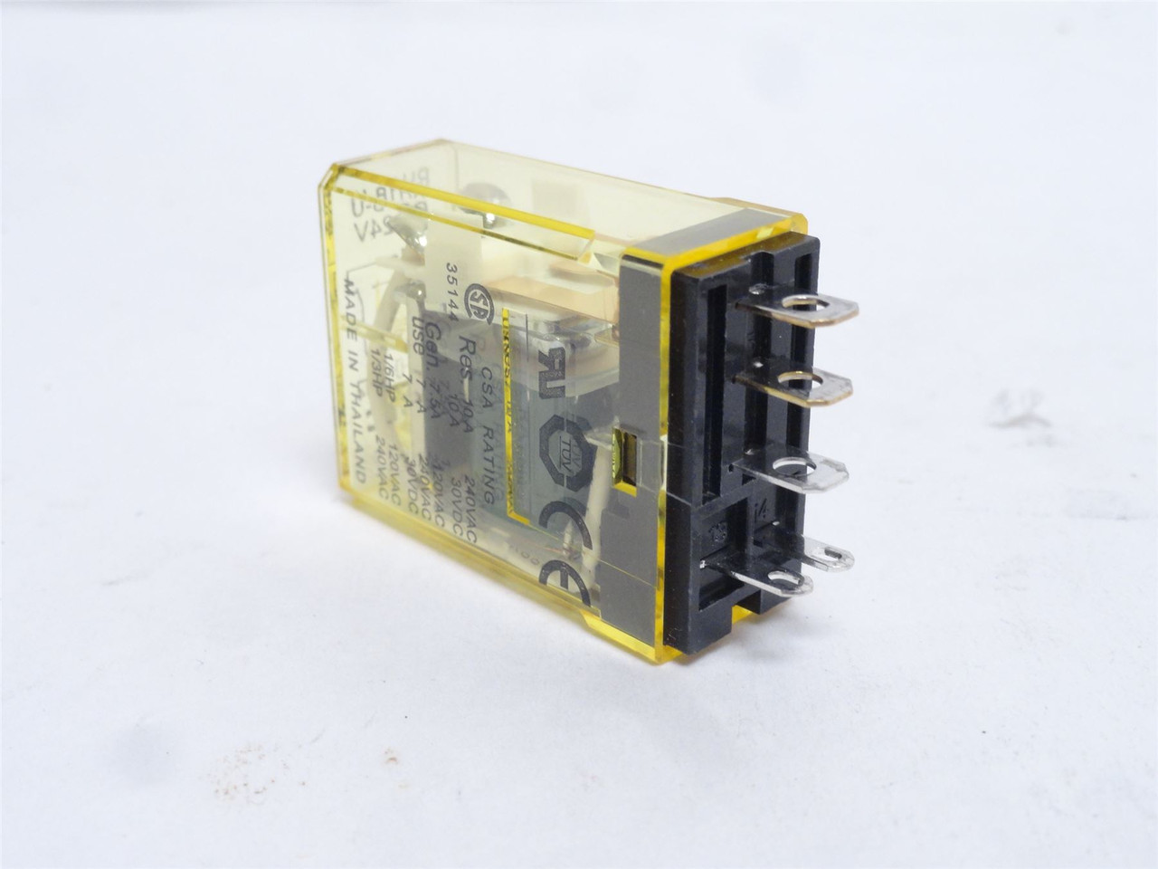 IDEC RH1B-UDC24V; Relay; 10A; 240VAC; Coil: 24VDC