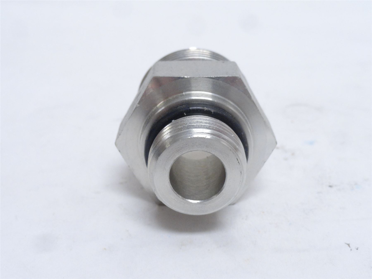 Brennan 6400-16-10-O; Straight Adapter 1 JIC x 5/8 BOSS