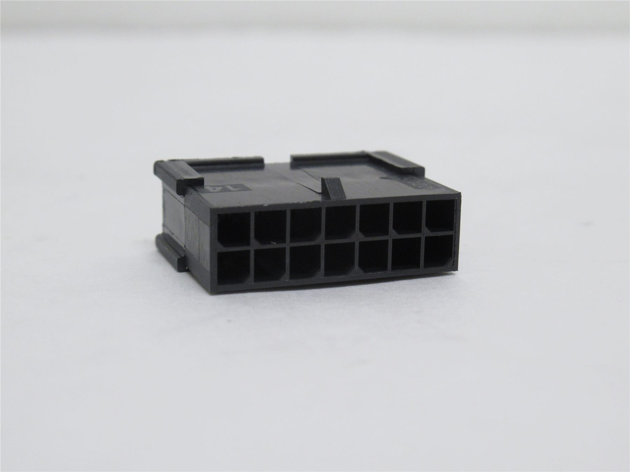 AMP 430201401; Lot-25 Connector Plugs; 14Pos; Dual Row