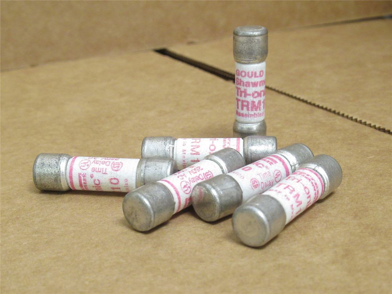 Ferraz-Shawmut TRM10; Lot-6 Midget Time Delay Fuse 10A; 250VAC