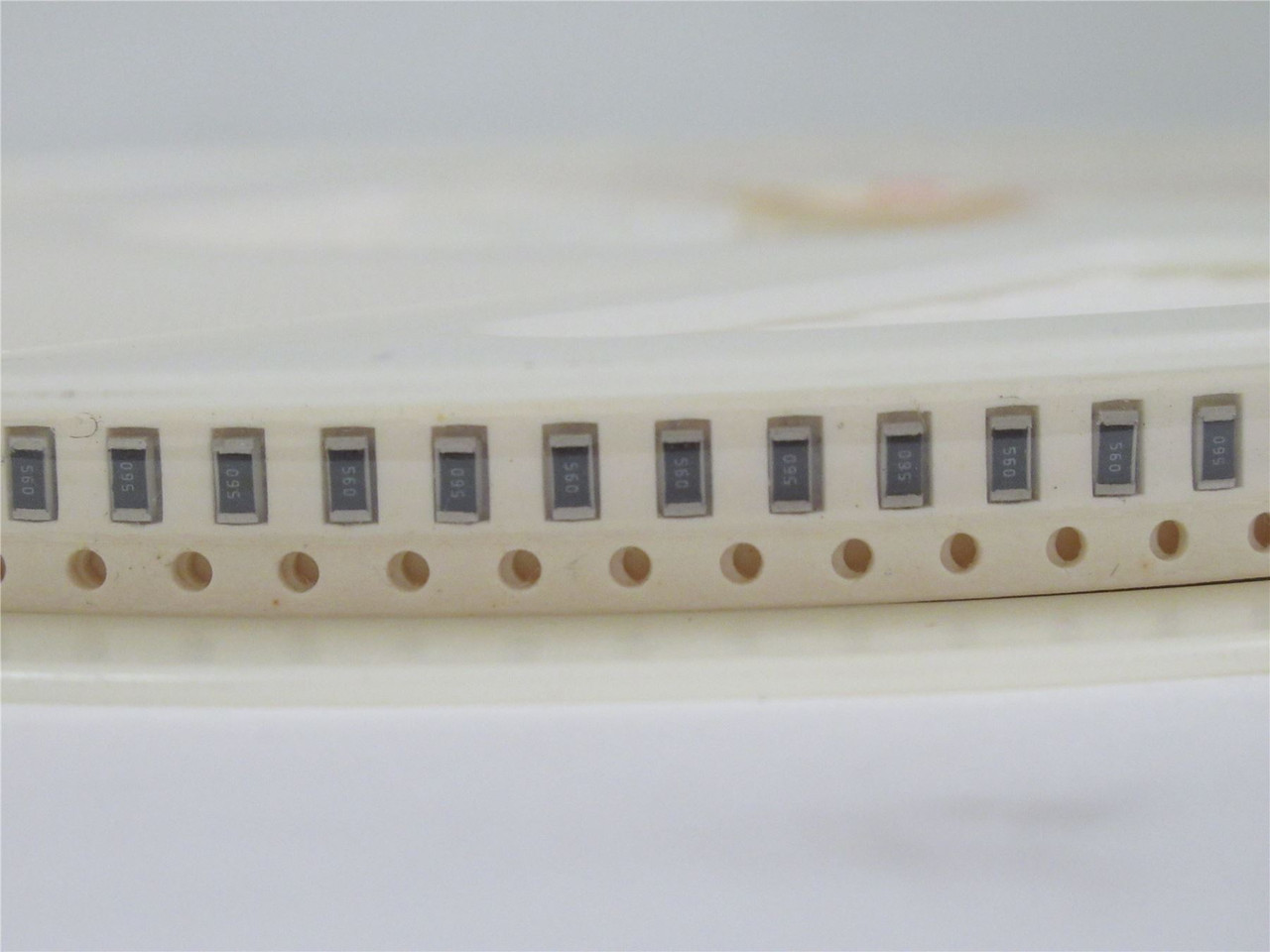 Venkel CR1206-8W-560JT; Lot-5000 Chip Resistor; 56ohm