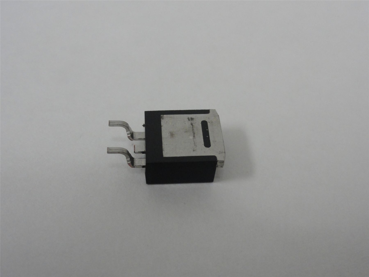 Fairchild FQB7N20; Lot-100 MOSFETs; 200V; 6.5A
