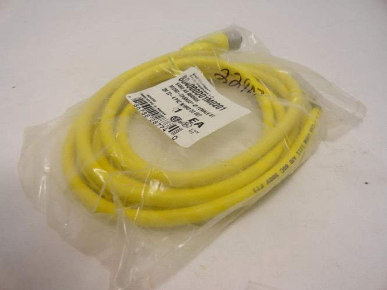 Woodhead 804000D01M0201; Cordset 4P Female Straight; 2M; 22-4