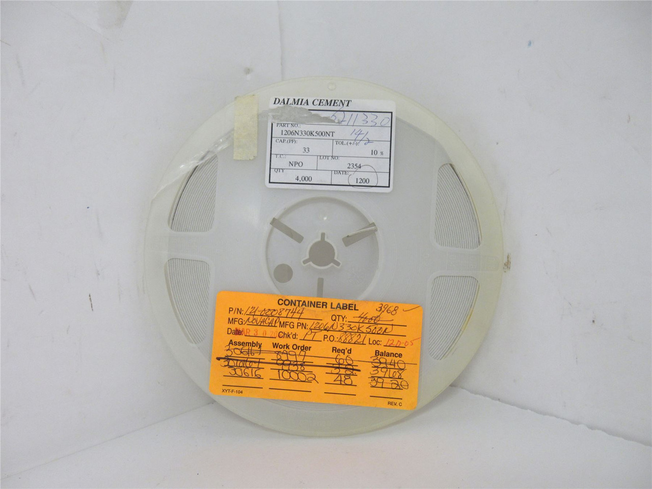 Dalmia 1206N330K500NT; Lot-3800 Ceramic Capacitor; 33PF; 10%