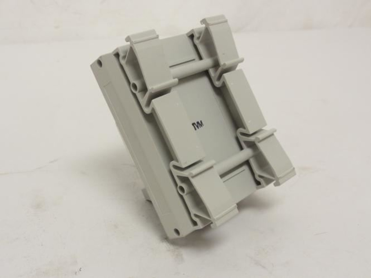 Allen-Bradley 1492-A1FM4-3; Feedthrough Analog Terminal; 4-Ch