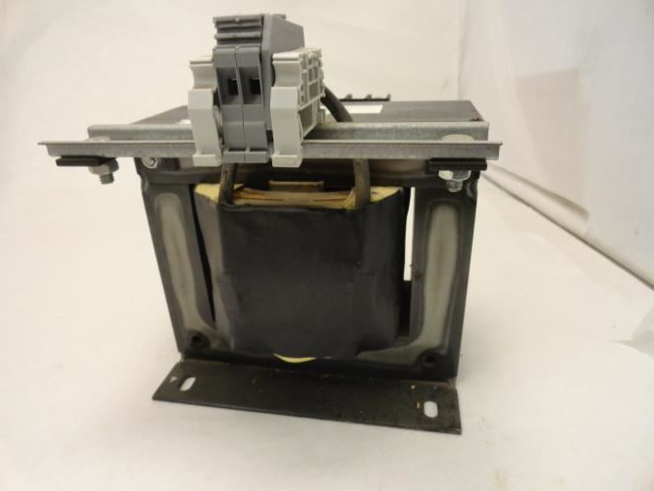 Square D 9070T1000D19; Industrial Control Transformer 1KVA