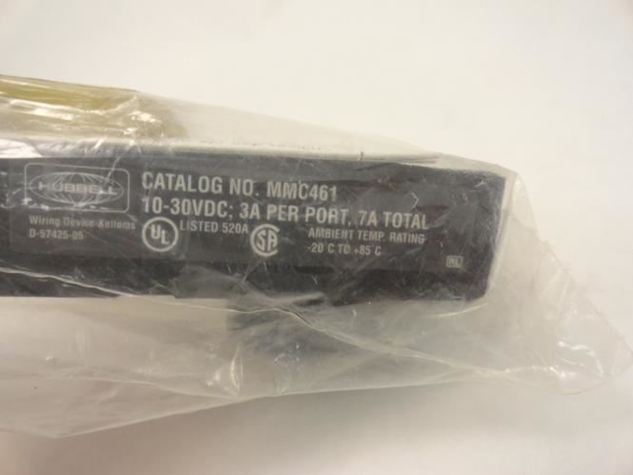 Hubbell MMC461; SignalPlex PNP LED Port