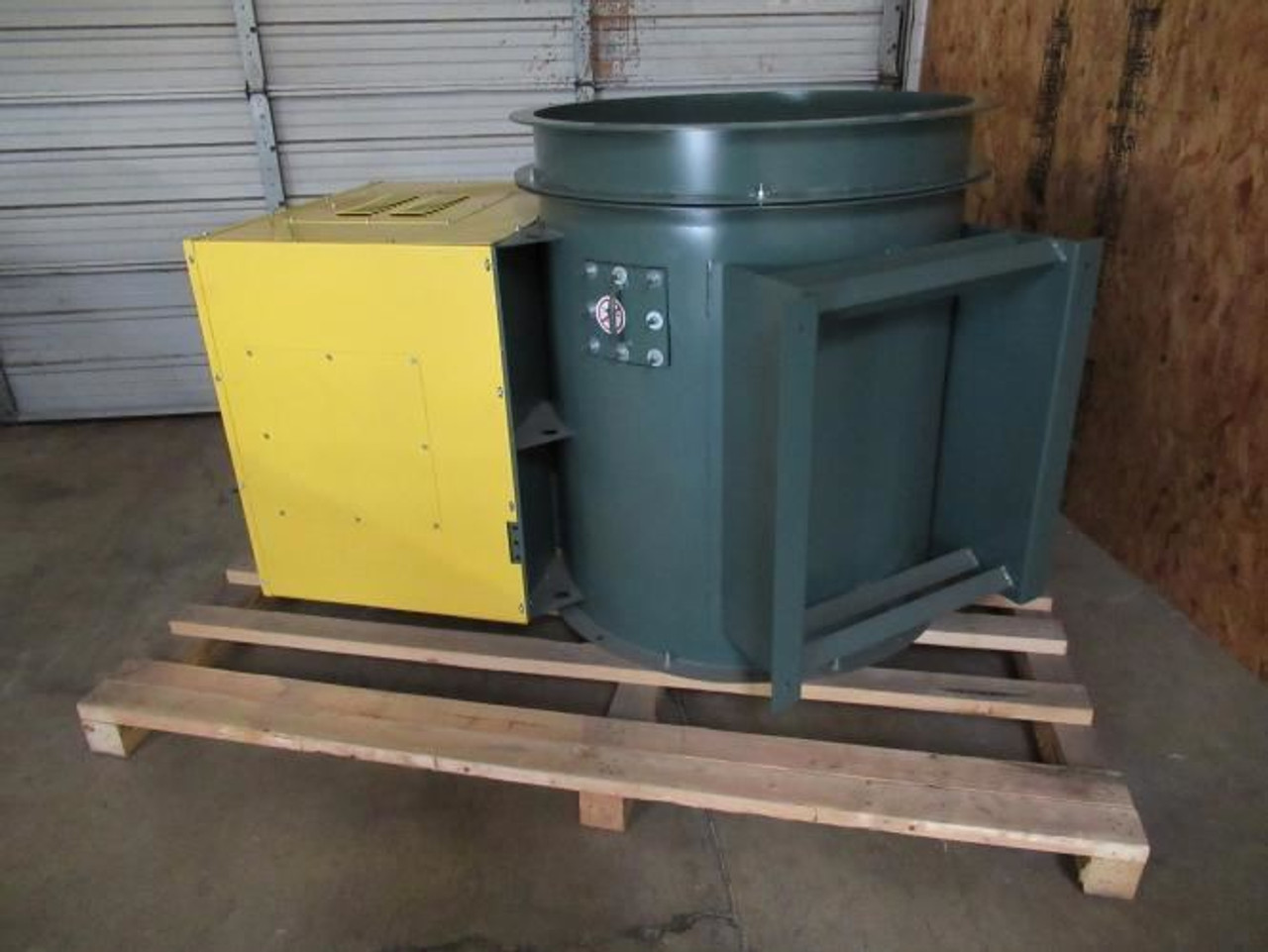 NYB P-N181253-PVCU402; Blower Assy Size 36; 28995CFM; 36" ID NYB P-N181253-PVCU402; Blower Assy Size 36; 28995CFM; 36" ID