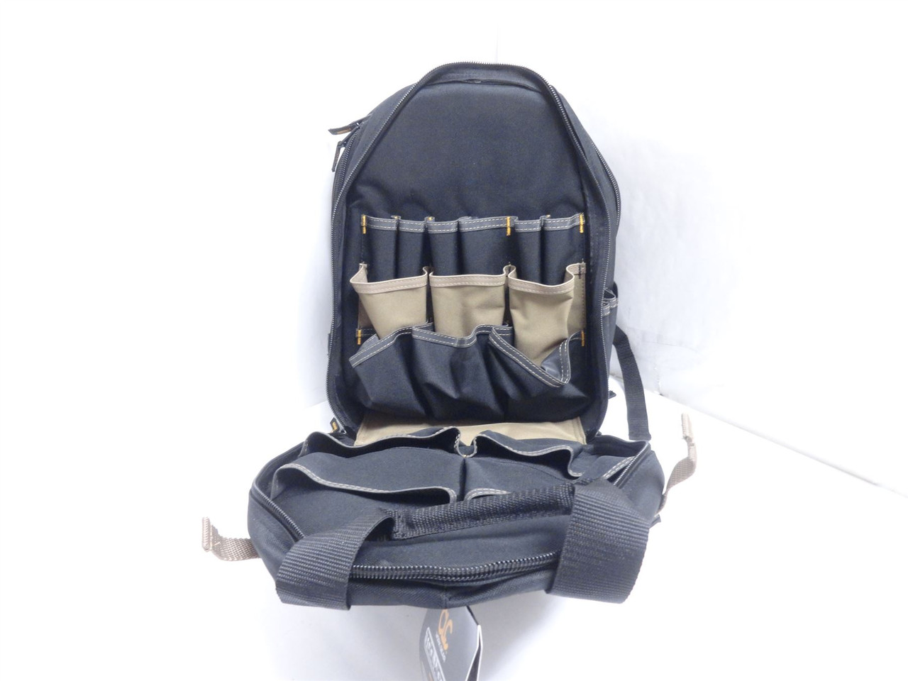 Toolworks 1134; Deluxe Tool Backpack; 44 Pocket; 36 In; 8 Out