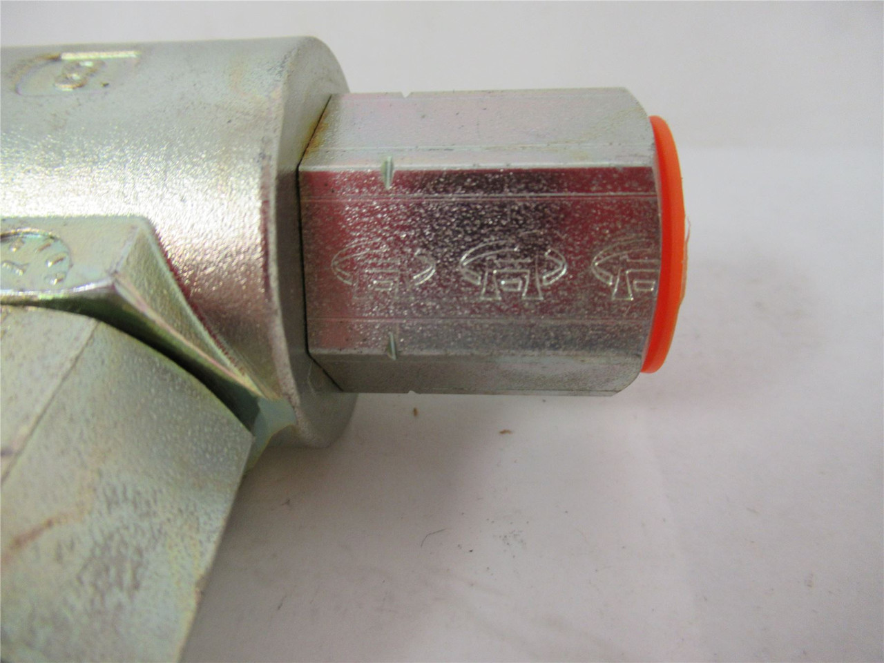 Hydraulics Inc 9S4FU4-FF4; Hyd 90 Elbow Swivel Female 1/2" Hydraulics Inc 9S4FU4-FF4; Hyd 90 Elbow Swivel Female 1/2"