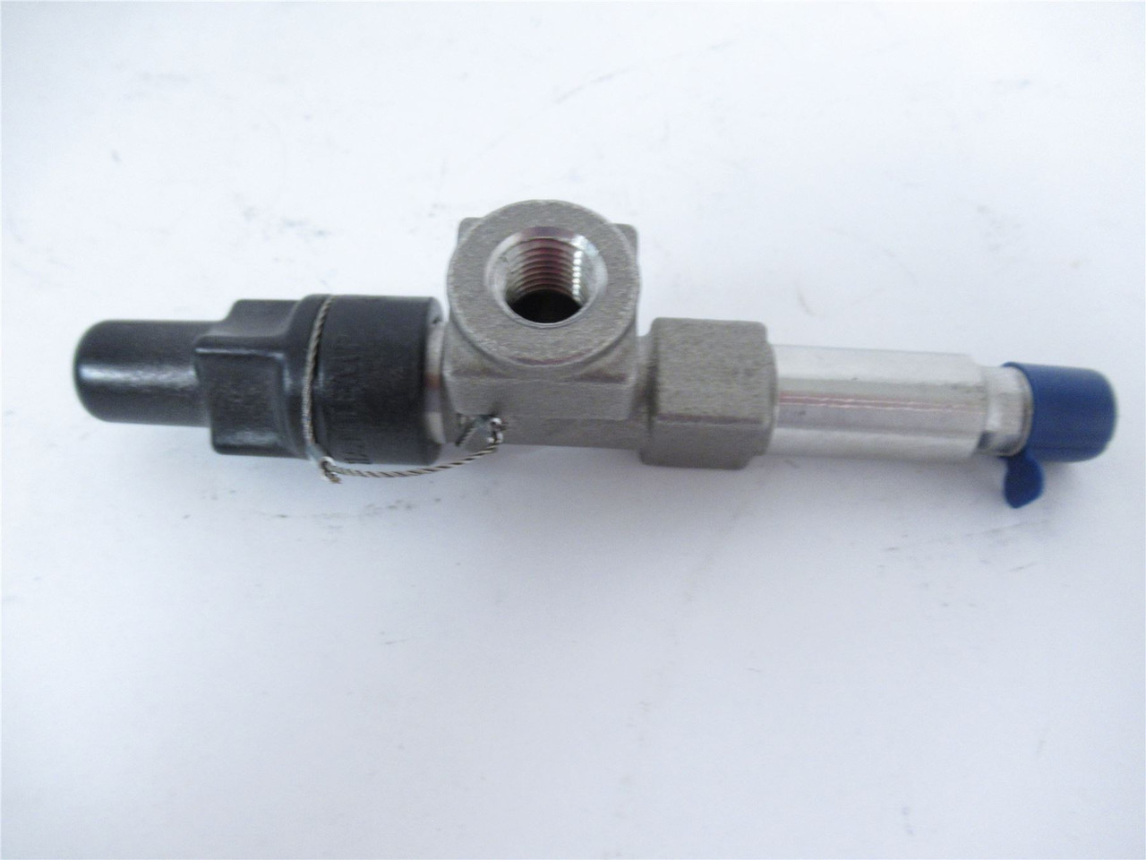 Hantemp Controls SVG 1/4"MPT X FPT;  Valve for GAUGE 1/4" SS