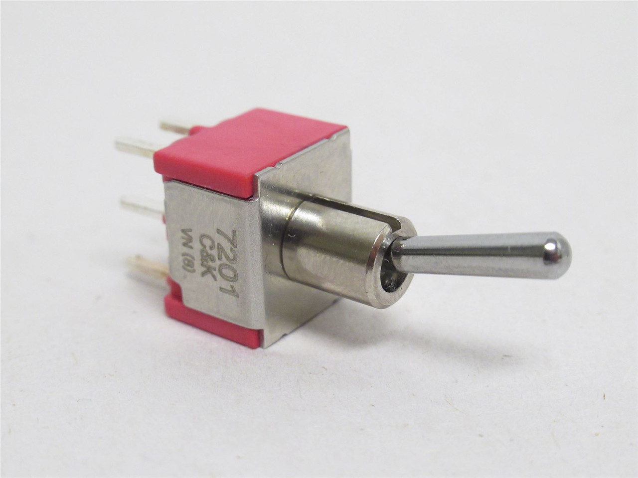 C&K 7201SYZQE; Solder Lug Toggle Switch DPDT ; 2A; 250VAC