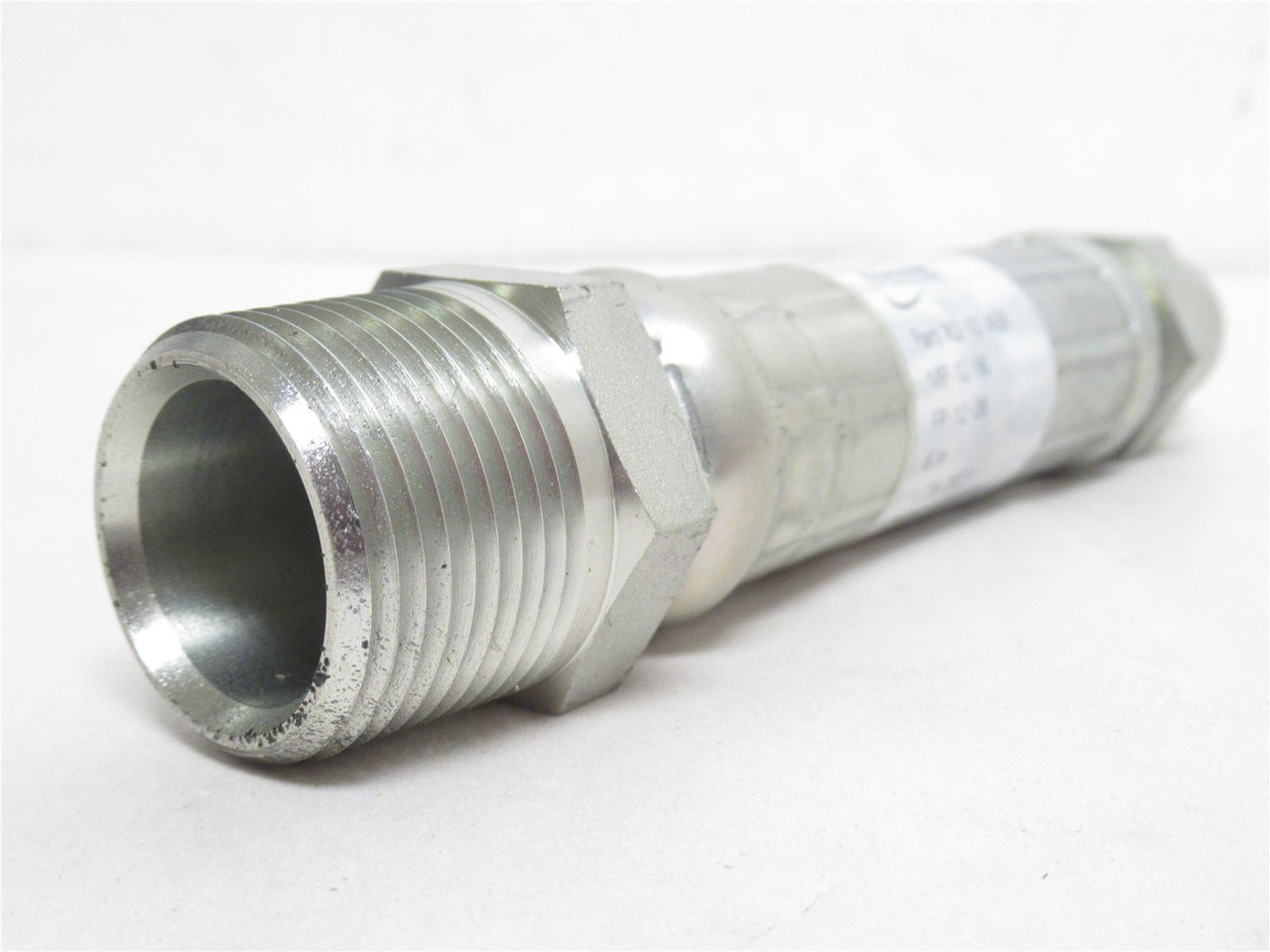 Discount Hose  R2-12-ASB-6X1/2X1; Hose 6"L 3/4"ID 1/2 & 1"NPT Discount Hose  R2-12-ASB-6X1/2X1; Hose 6"L 3/4"ID 1/2 & 1"NPT