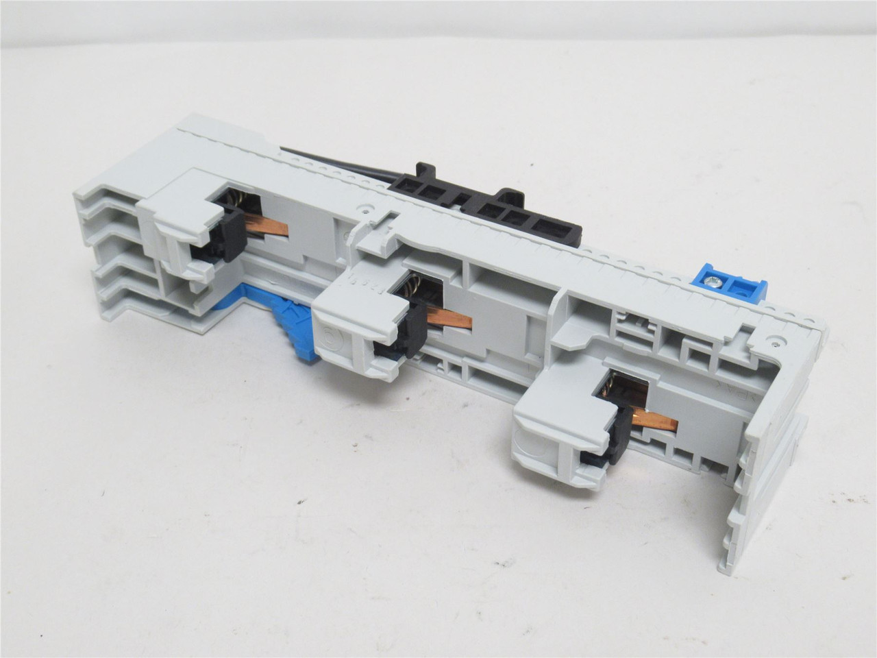 Wohner 32-427; Busbar Connector/Adaptor; 32A; 690VAC