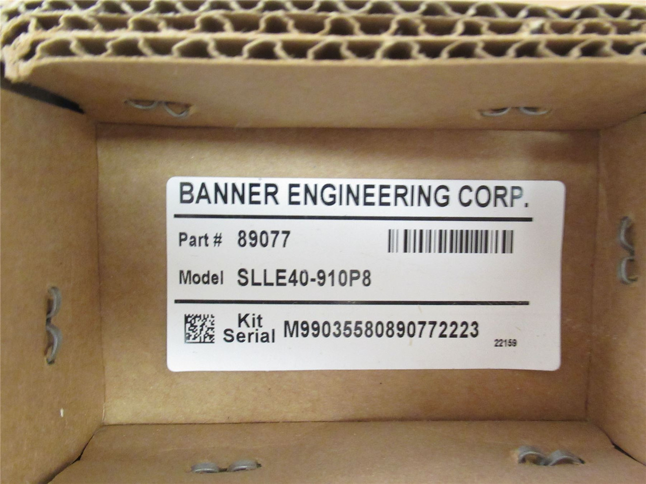 Banner SLLE40-910P8; Light Curtain Emitter 89077; 40mm Range