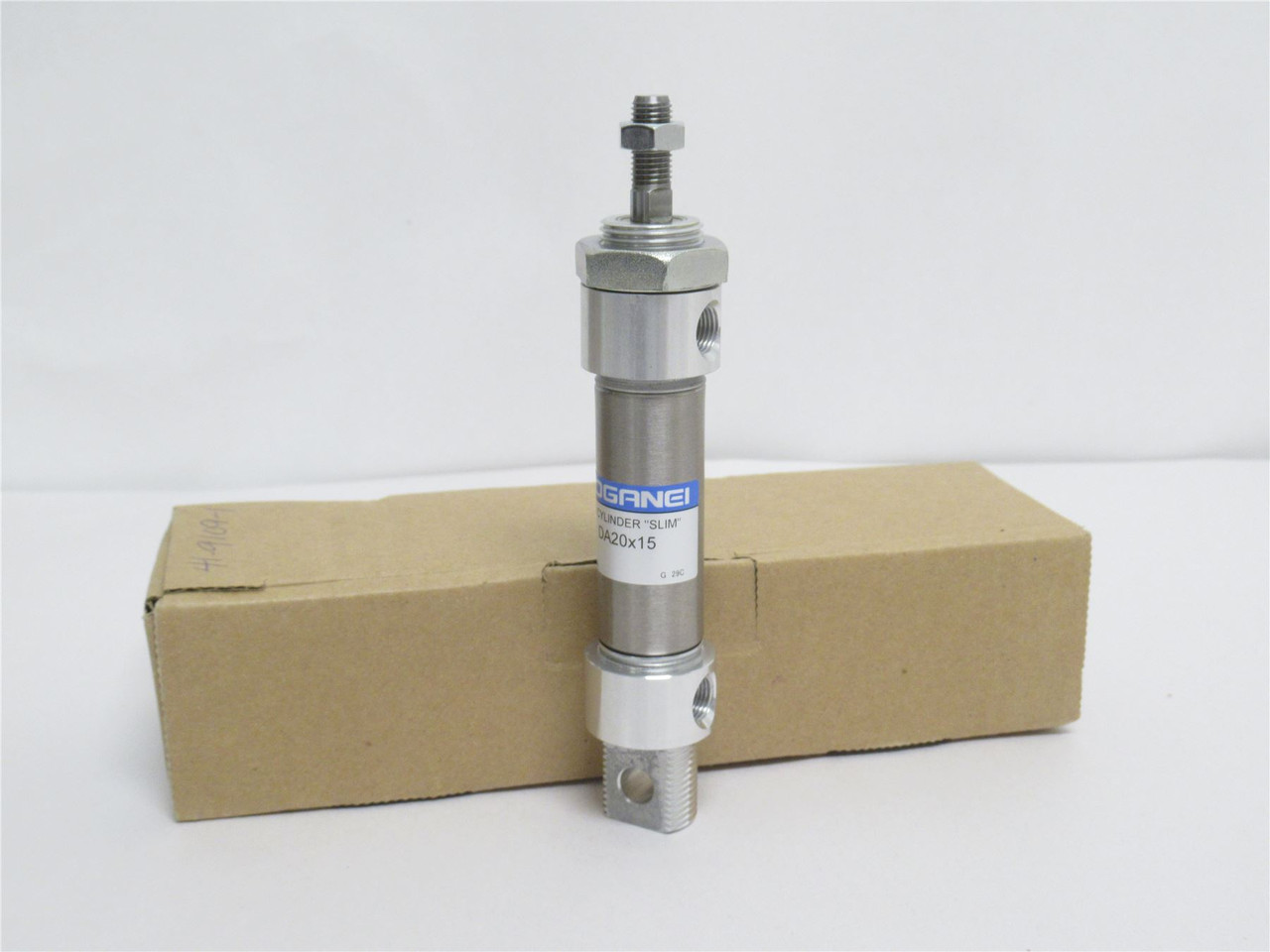 Koganei DA20X15; Air Cylinder; 20mmID x 15mm Stroke Koganei DA20X15; Air Cylinder; 20mmID x 15mm Stroke