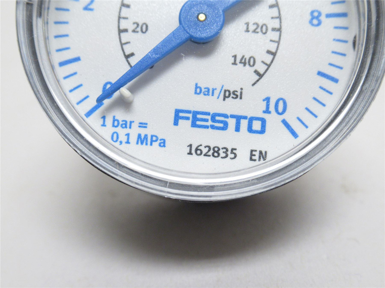 Festo 162835; Pressure Gauge; 0-10BAR; 1/8NPT Brass Stem