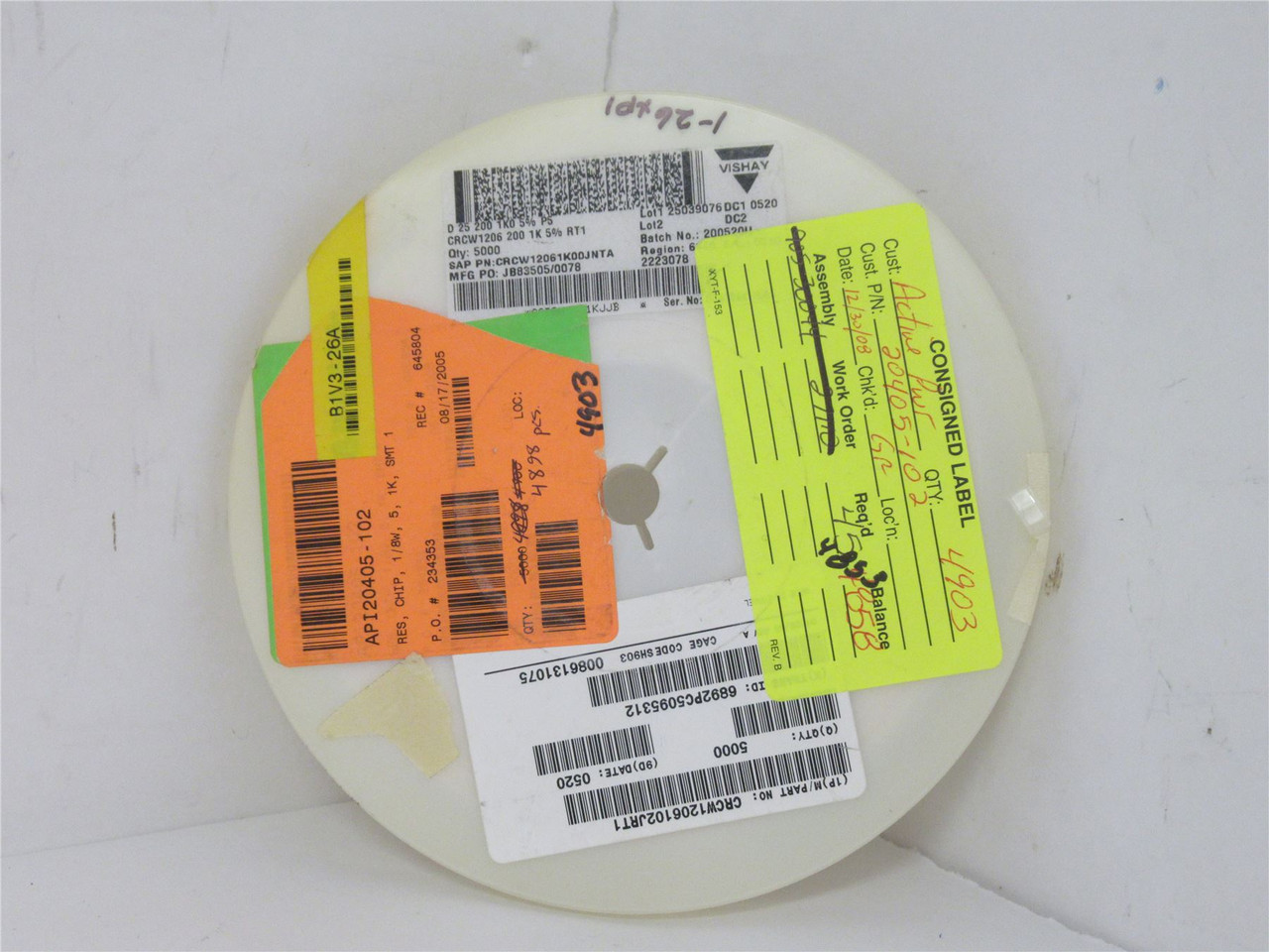 Vishay CRCW1206102JRT1; Lot-4700 Fixed Resistor; 0.25W; 1kOhm