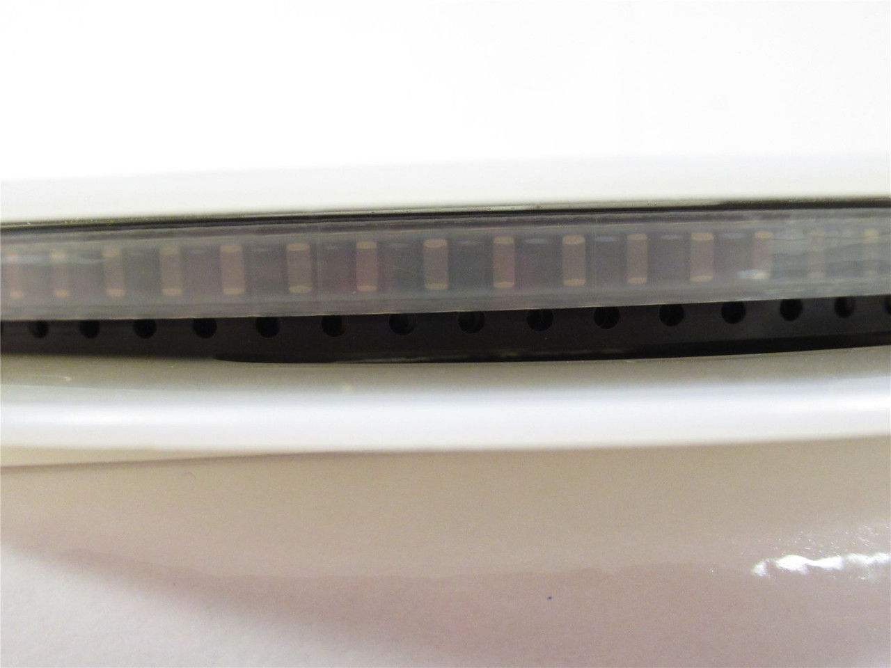 Novacap 1206N103K500NT; Lot-1500 Ceramic Capacitor 10nf 50V