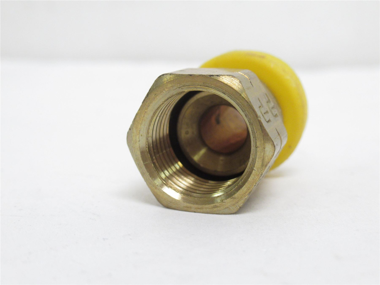 Parker 146HBLFSV-6-6; Lot-2 Barb Swivel; 3/8 SAE 45; 3/8" Hose