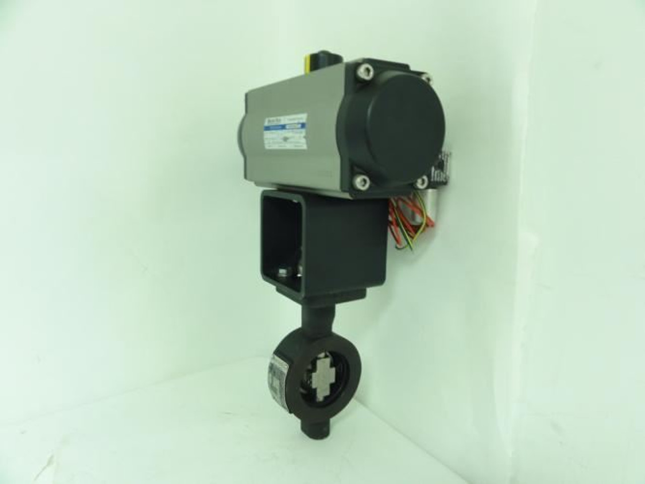 Flowseal 02-1WA-12DTTG-HNJ; Actuated Valve; 285PSI; 2"