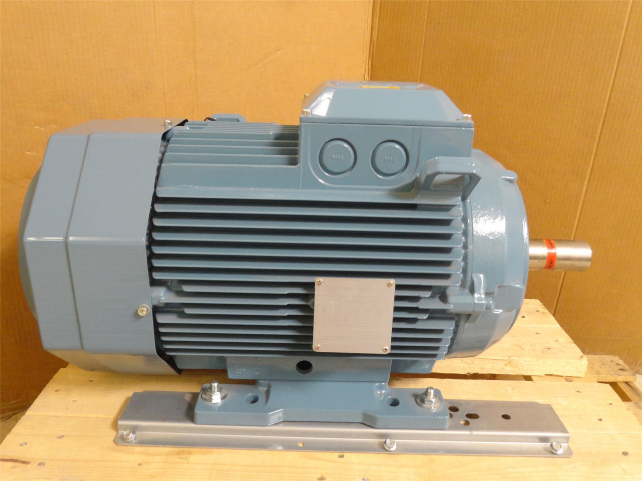 ABB M3AA160MLC2IMB3/IM1001; AC Motor; 18.5kW; 460VAC; 3551RPM