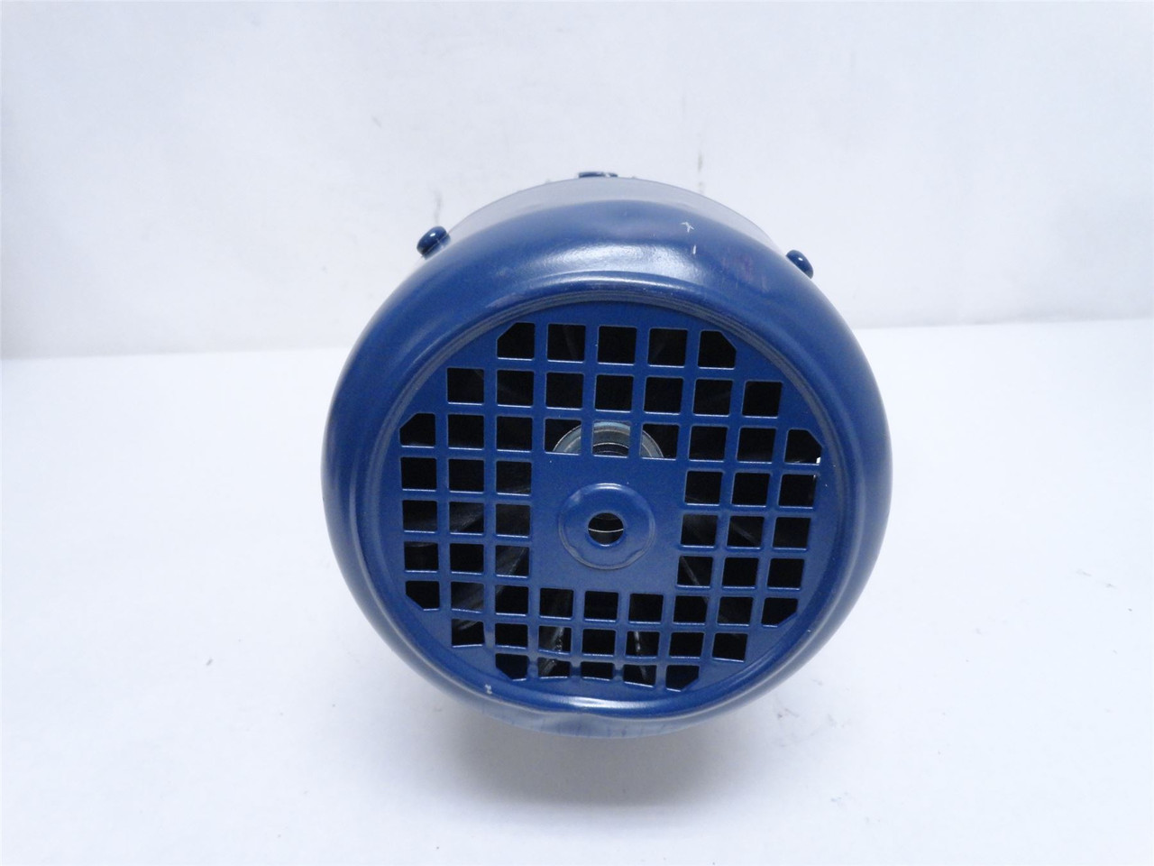 Lenze G50AB045MHBR2C; AC Gearmotor 19.36:1 Ratio; 0.37kW; 460V