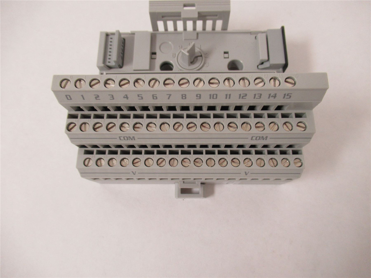Allen-Bradley 1794-TB3; Terminal Base 10 AMP 16 I/O Terminals