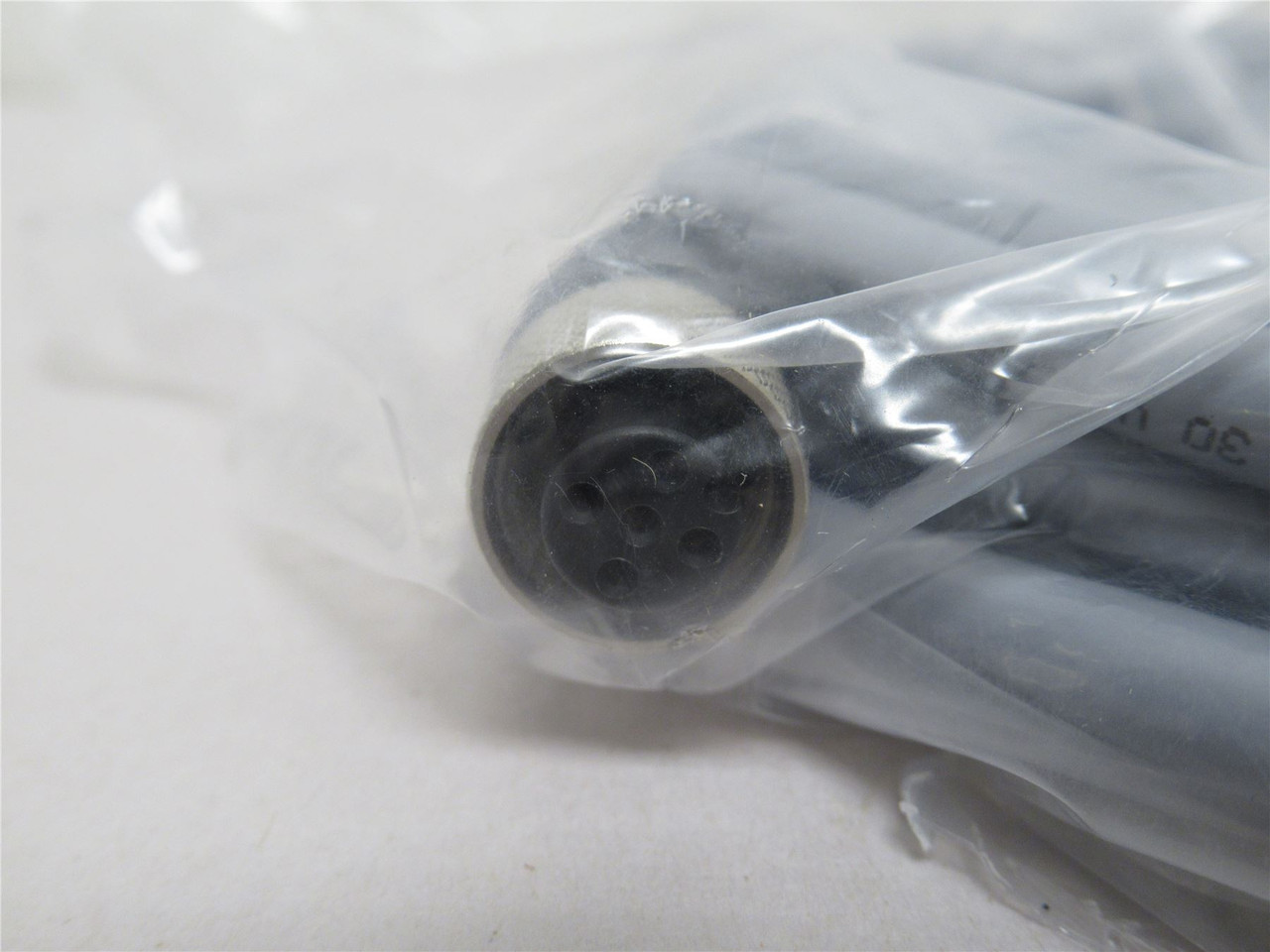 Telemecanique XZCPV1164L5; Pre-Wired Connector M12; 5-Pin; 5M