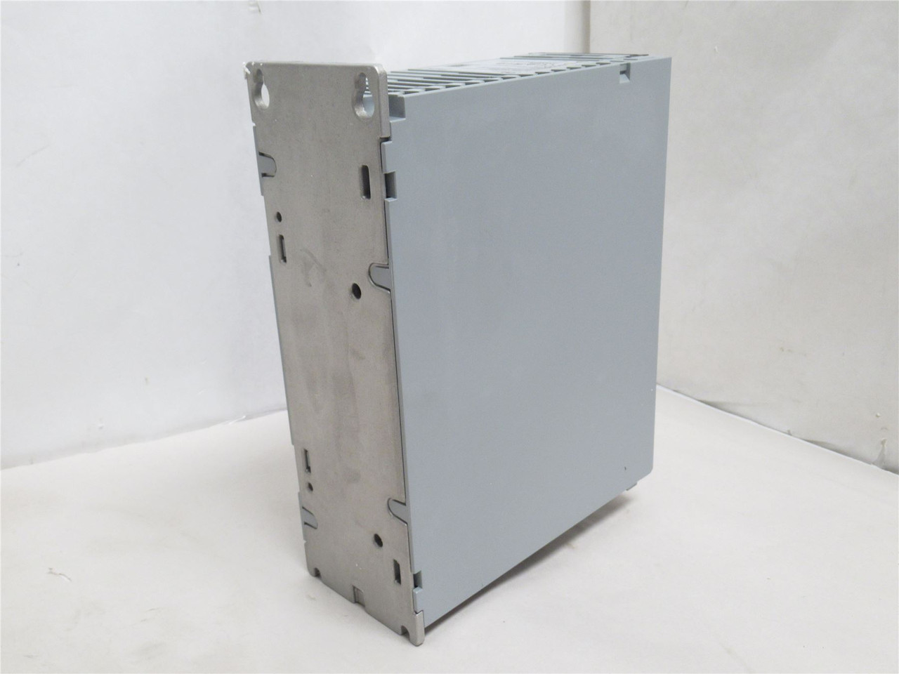 Danfoss 131B0085; AC Drive; 1HP; 380-500VAC In