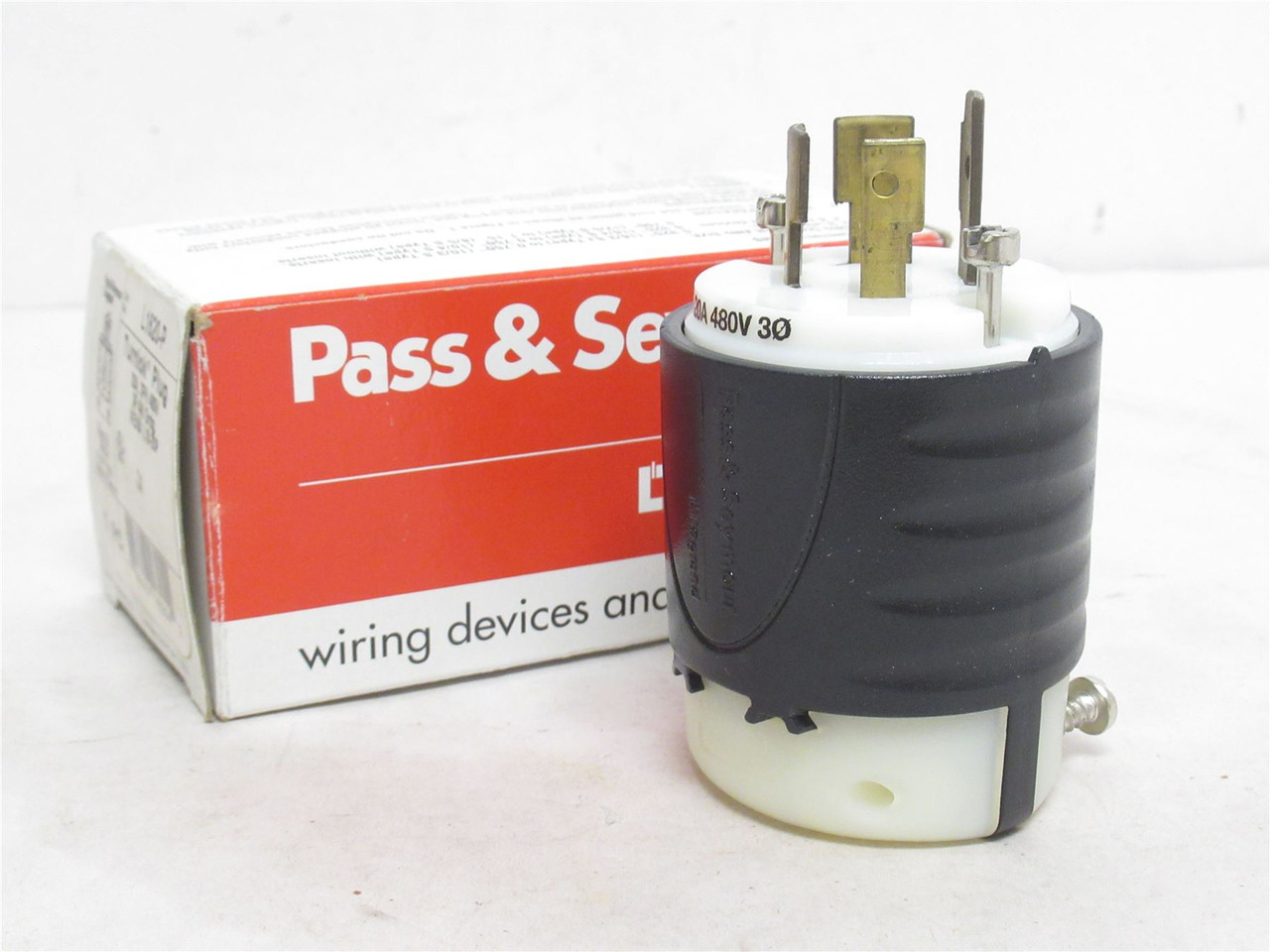 Pass&Seymour L1620-P; Locking Plug; 20A; 480VAC; 3 Pole